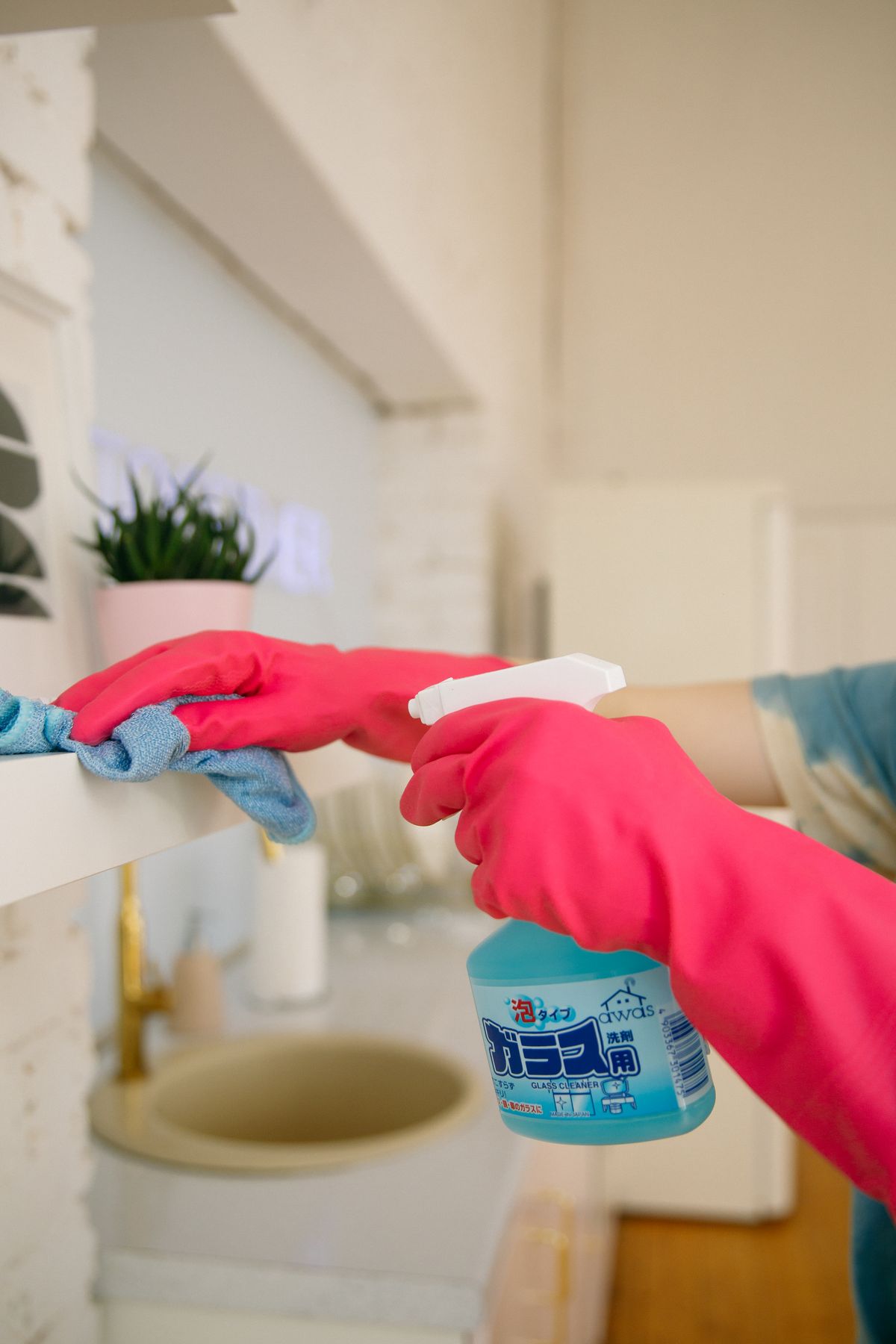 Booking a Cleaner in Auckland: What to Check Before You Pay Anyone