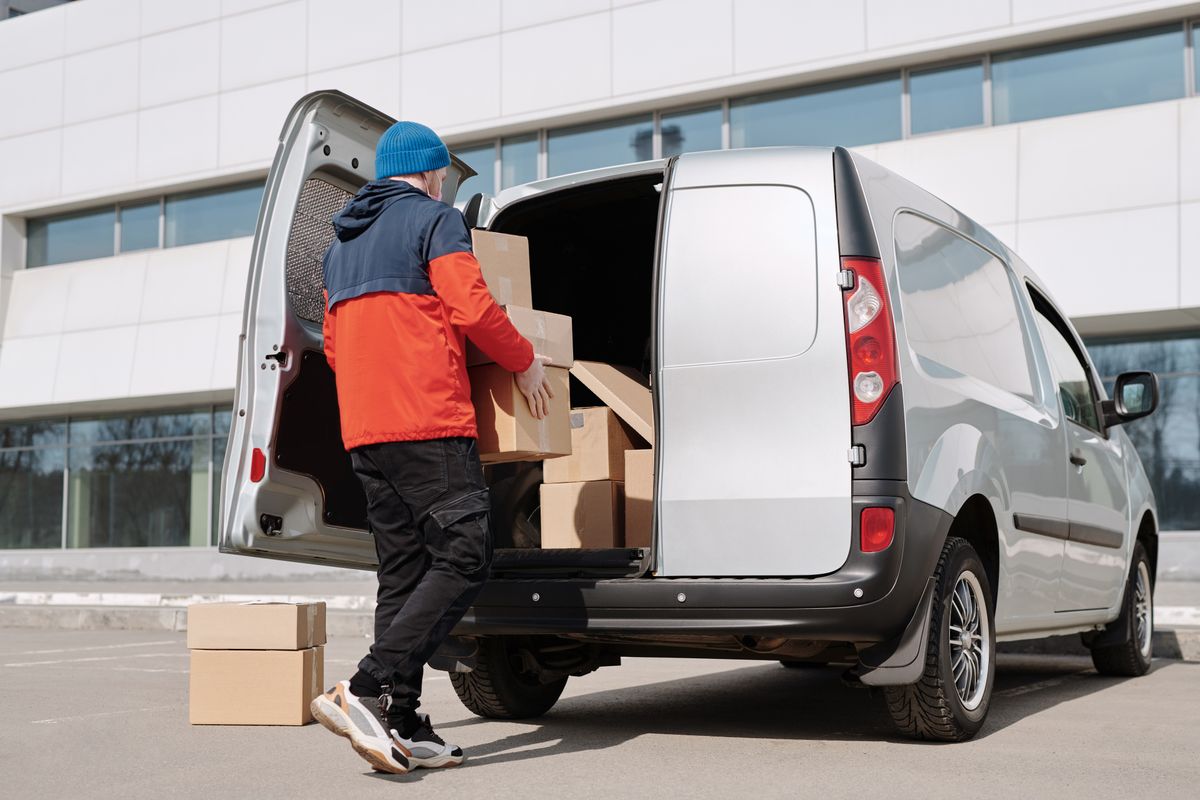 Man with a Van in Auckland: What a $40–$150 Hourly Range Actually Means